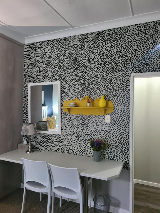 Yellow Door Apartment Bloemfontein Exterior foto